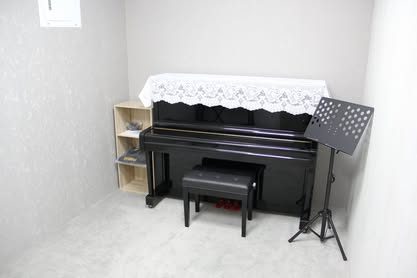 究好音樂教室鋼琴教室，直立式鋼琴